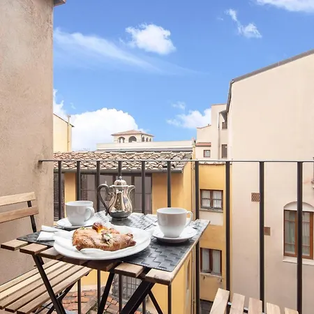 Luxury Liberty Palace Apartment *